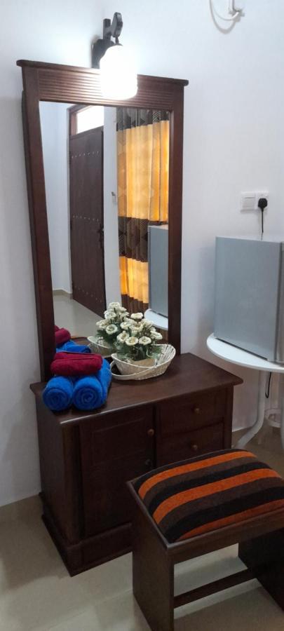 Koggala Lake View P&J Villa Экстерьер фото